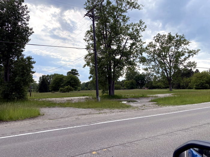 Lakeshore Drive-In Theatre - June 11 2022 Photo